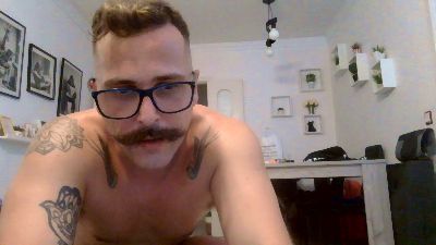 Jeffhubard live cam on Cam4
