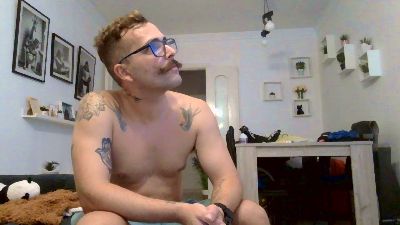 Jeffhubard live cam on Cam4