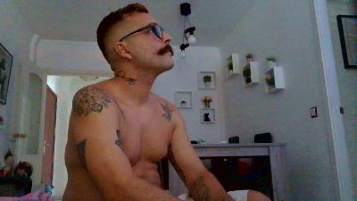 Jeffhubard live cam on Cam4