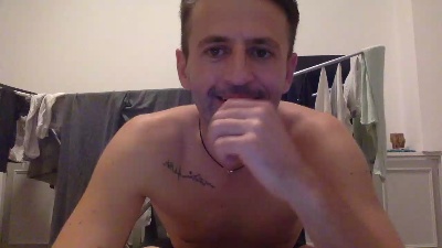 Jei89 live cam on Cam4