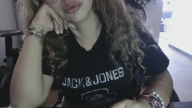 Jeiana4u live cam on Cam4