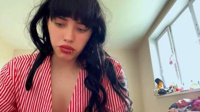 JenaLimthong live cam on Cam4
