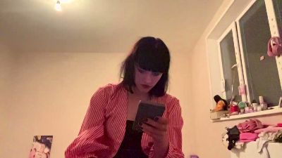 JenaLimthong live cam on Cam4