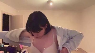 JenaLimthong live cam on Cam4