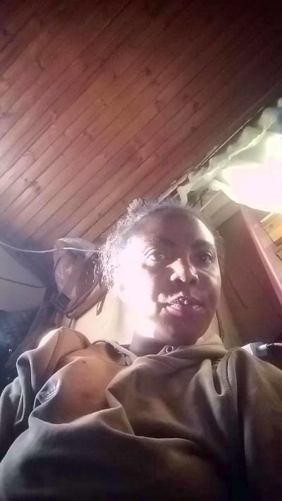 Jena_hot2 live cam on Cam4