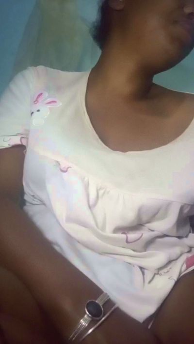 Jena_hot2 live cam on Cam4