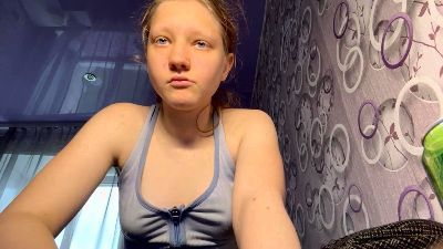 JenaeCocuzza live cam on Cam4