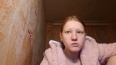 JenaeCocuzza live cam on Cam4