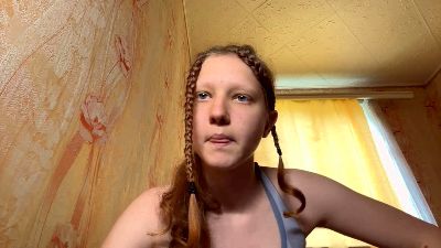 JenaeCocuzza live cam on Cam4