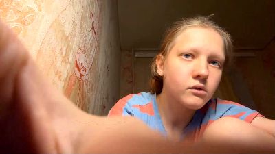 JenaeCocuzza live cam on Cam4