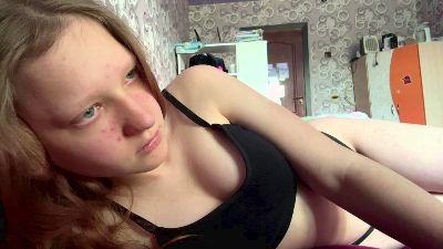 JenaeCocuzza live cam on Cam4