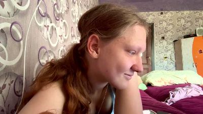 JenaeCocuzza live cam on Cam4