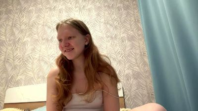JenaeCocuzza live cam on Cam4