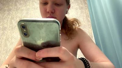 JenaeCocuzza live cam on Cam4