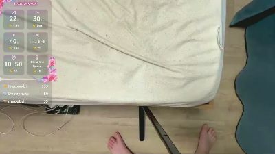 JenaeCocuzza live cam on Cam4