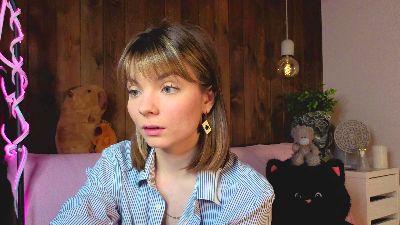 JeneAtkerson live cam on Cam4