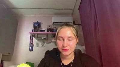 JeniferVoris live cam on Cam4