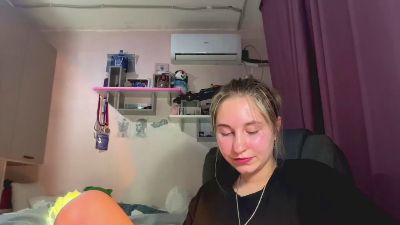 JeniferVoris live cam on Cam4