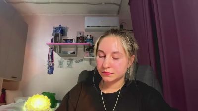 JeniferVoris live cam on Cam4
