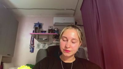 JeniferVoris live cam on Cam4