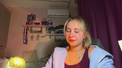 JeniferVoris live cam on Cam4