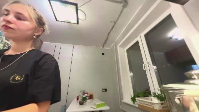 JeniferVoris live cam on Cam4