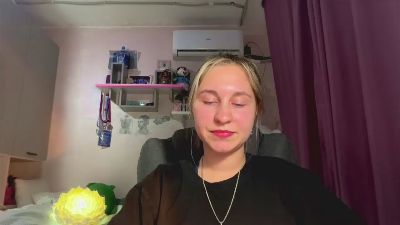 JeniferVoris live cam on Cam4