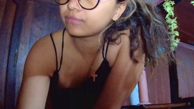 Jenna01 live cam on Cam4