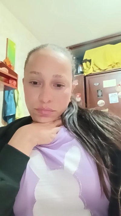 Jenncossio live cam on Cam4