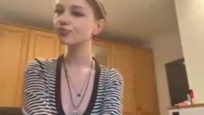 JennellJulias live cam on Cam4