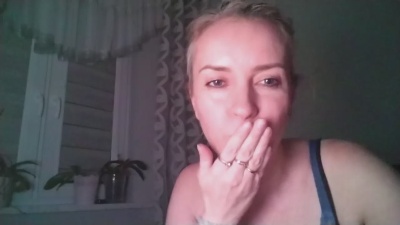 JenniferDevil live cam on Cam4