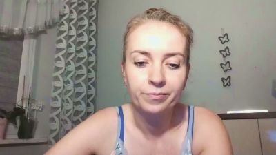 JenniferDevil live cam on Cam4