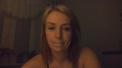 JenniferDevil live cam on Cam4