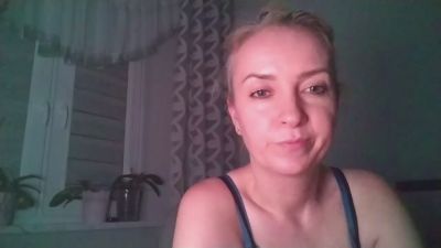 JenniferDevil live cam on Cam4
