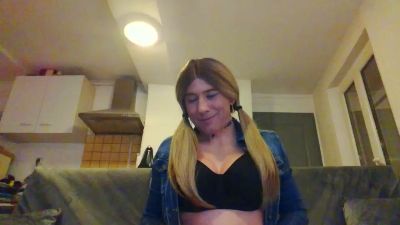 striptease cam JenniferLaTrav