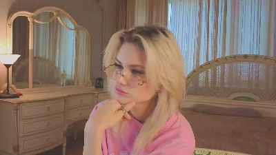 JennineJaeger live cam on Cam4