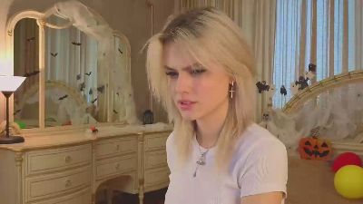 JennineJaeger live cam on Cam4