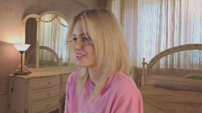 JennineJaeger live cam on Cam4