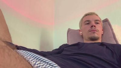 JeremyScotty live cam on Cam4