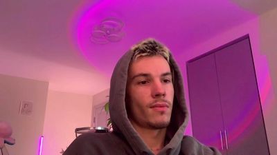 JeremyScotty live cam on Cam4