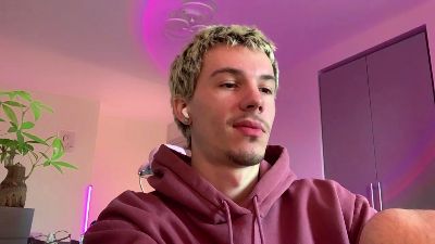 JeremyScotty live cam on Cam4