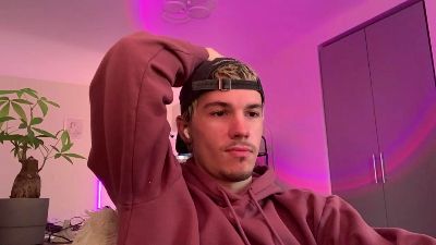 JeremyScotty live cam on Cam4