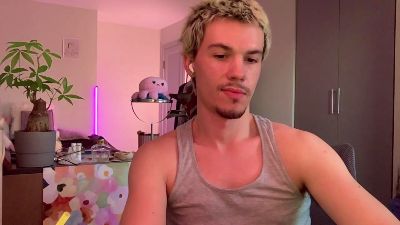 JeremyScotty live cam on Cam4