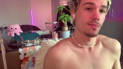 JeremyScotty live cam on Cam4