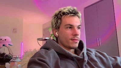 JeremyScotty live cam on Cam4