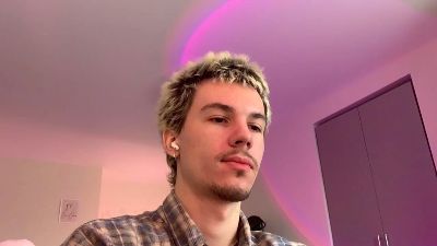 JeremyScotty live cam on Cam4
