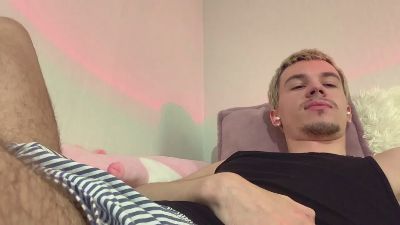JeremyScotty live cam on Cam4