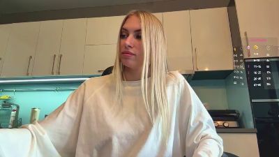 JerilynMarbach live cam on Cam4