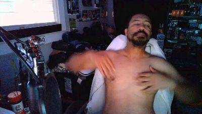 Jerzey2k2 live cam on Cam4