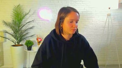 JesseniaBarach webcam